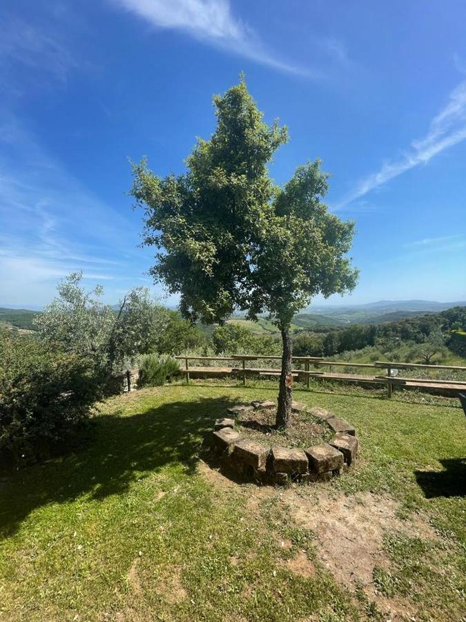 Casa Di Campagna In Collina Tatti Экстерьер фото