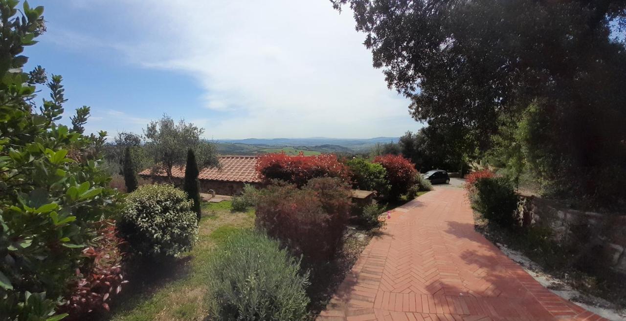 Casa Di Campagna In Collina Tatti Экстерьер фото